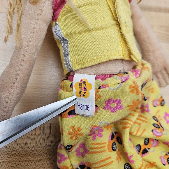 Groovy Girls Dolls Lot of 4 Harper Kami Yvette Maddie Mermaid Original Outfits - Picture 5 of 9